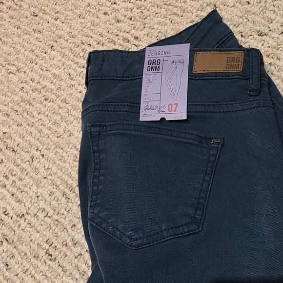 NWT Garage demin jegging - Picture 4 of 4